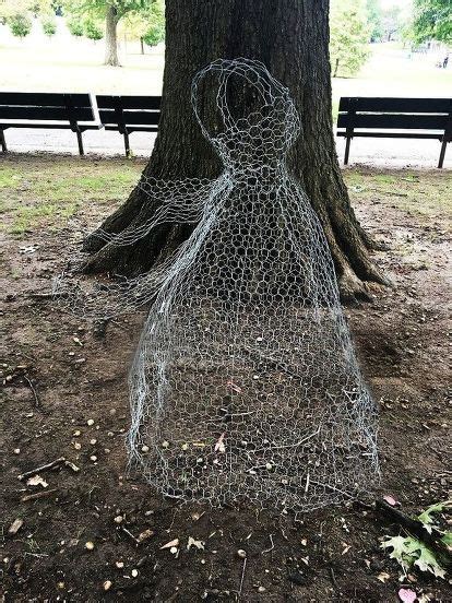 How To Make Chicken Wire Ghosts For Cheap Chicken Wire Ghost Wire