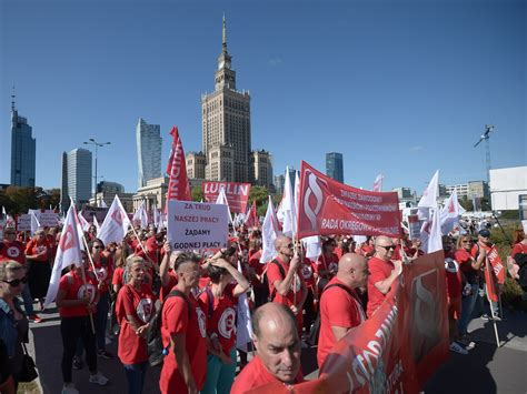 Strajk Warszawa Marsz Gniewu Pracownik W Bud Et Wki