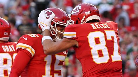 Travis Kelce, Patrick Mahomes Headline Chiefs vs. Bucs Most Popular NFL ...