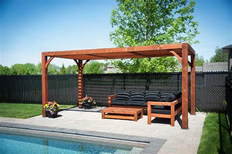 Pergola moderne en bois avec lames orientables Gazébec