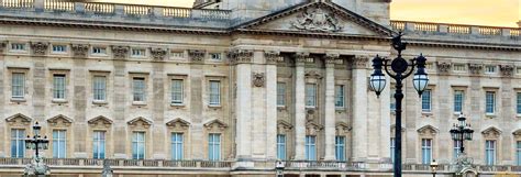 Buckingham Palace Tours & Tickets