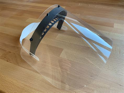 News - Nottingham engineers produce certified 3D printed face shields