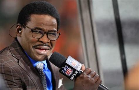 Michael Irvin Files $100 Million Lawsuit Vs. Misconduct Accuser & Hotel ...