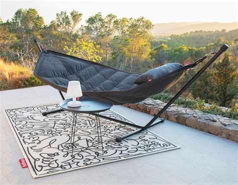 This Cozy Hammock Design Is Perfect For Lounging On Lazy Summer Days