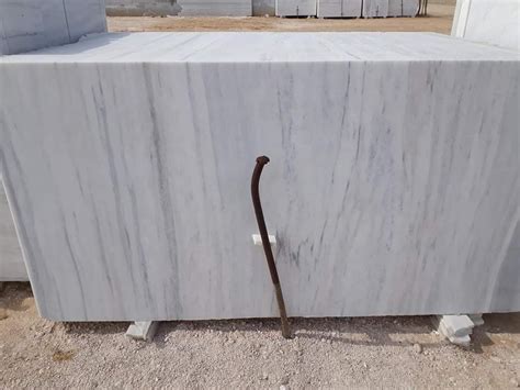 White Makrana Chakdungri Marble For Flooring Thickness Mm At