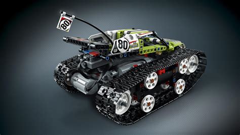 Lego Technic Ferngesteuerter Tracked Racer Amazon De Spielzeug