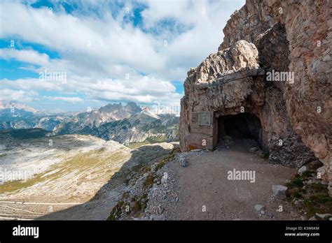 Europa Italia Dolomitas Veneto Belluno Trincheras De La Primera