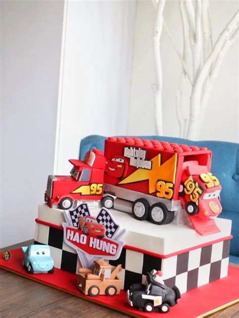 Lightning Mcqueen Cars Mack Truck Cake Occasion Anniversary Selangor ...