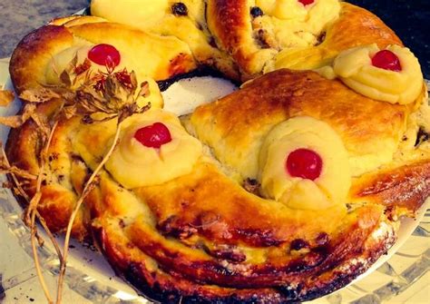 Rosca De Pascuas Rellena Receta De Clau Isarra Cookpad