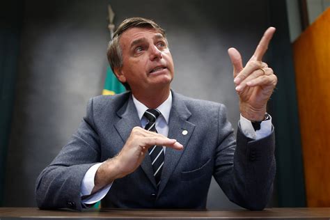 Governo Bolsonaro Altera Decreto De Armas Após Polêmica Com Fuzis Seu