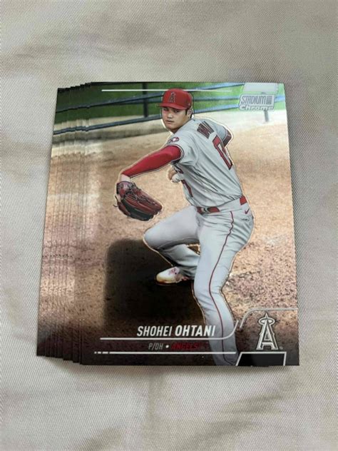 Yahooオークション 2022 Topps Stadium Club Chrome Base 1 大谷翔平