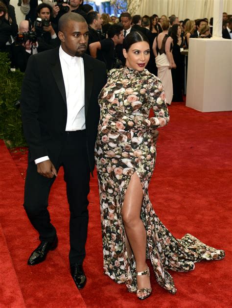 11 Most Iconic Celebrity Outfits Of The 2000s — PHOTOS
