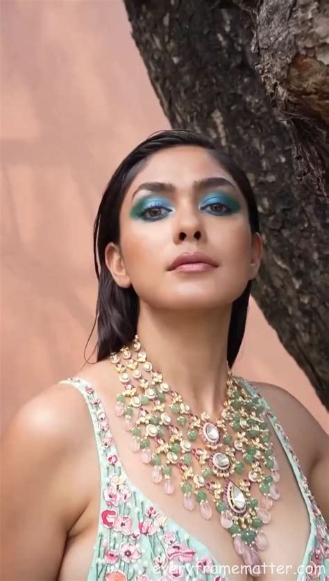 Mrunal Thakur Hot Photoshoot HQ Images