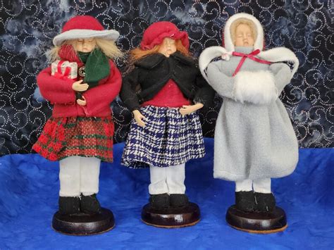 Christmas Carolers Figurines in Vintage Victorian Style Dress - Etsy