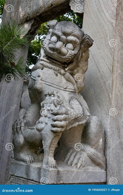 Chinese Style Stone Lions Stock Image Image Of Traditional 195602027