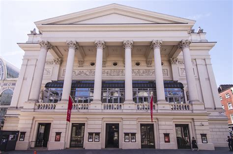 Most Famous Opera Houses in the World | ICONIC LIFE