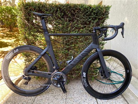 Canyon Aeroad CFR Disc Di2 Used In XL Buycycle