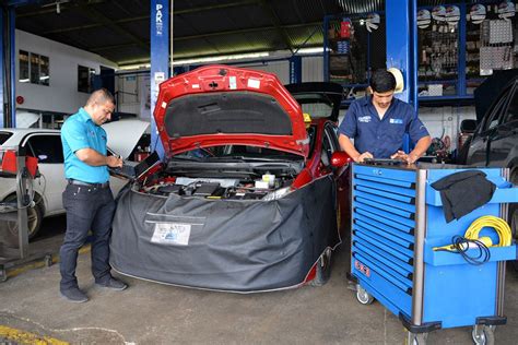 Talleres para vehículos hibridos y eléctricos Costa Rica