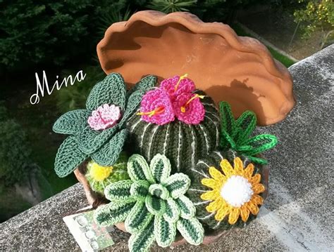 Composizione Di Varie Piantine Grasse All Uncinetto Crochet Cactus