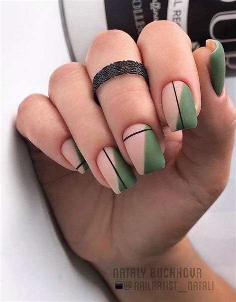 40 Geometric Nail Art Ideas | Art and Design