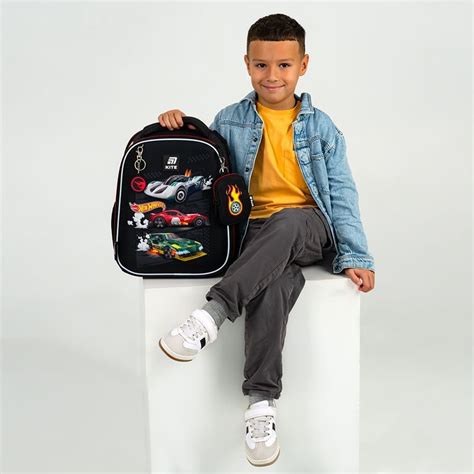 Рюкзак шкільний каркасний Kite Education Hot Wheels HW25 555S купити Шкільна канцелярія My