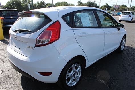 Pre Owned 2015 Ford Fiesta SE Hatchback In Tampa 2130G Car Credit Inc