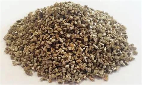 Brown Granules Vermiculite Packaging Type Packet Packaging Size