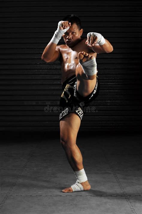 Muay Thai Male Fighter In Actions Editorial Photo Image Of Actions