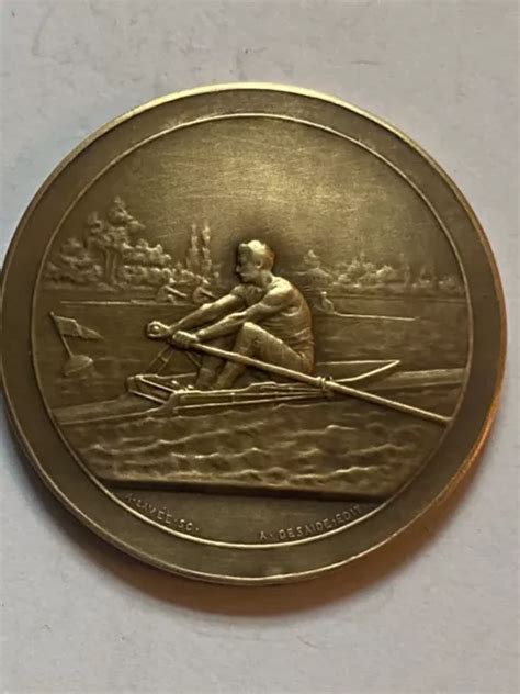 MÉDAILLE SPORT AVIRON offert par le journal Arthus Bertrand A Lavée