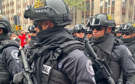 Desfile Militar Mexicano En Vivo Nelly Peggie