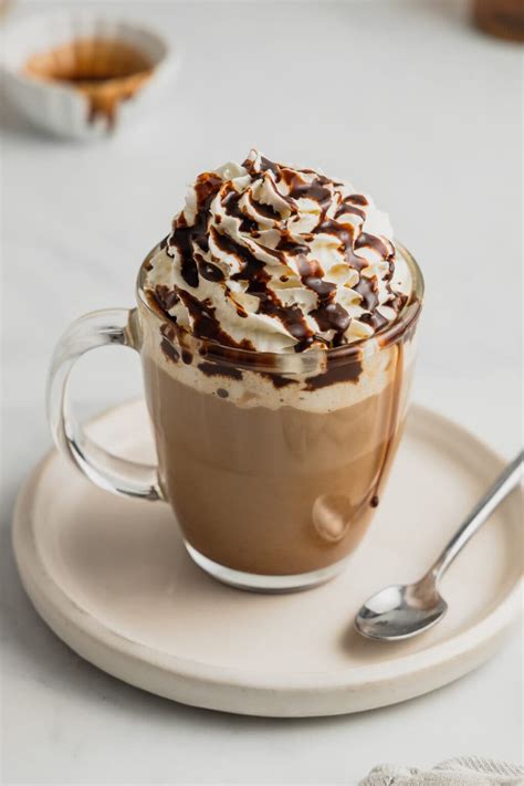 3 Ingredient Hot Mocha Latte - Midwest Nice