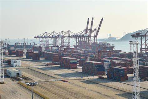 Container Throughput Hits 252 Mln Teus At Shenzhen Port In 2017