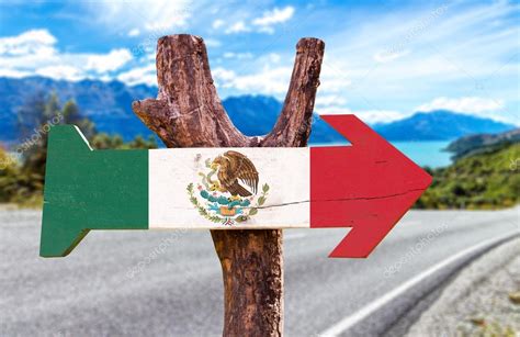 Mexico wooden sign — Stock Photo © gustavofrazao #67115491