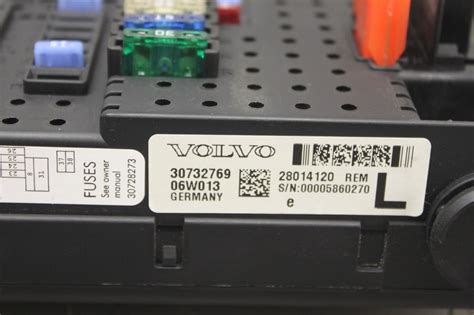 05 Volvo Xc90 V70 Xc S60 Bcm Rem Rear Electronic Module Fuse Box 30732769 A Ebay