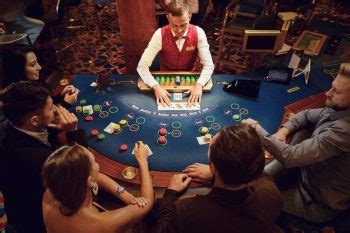 Comment devenir croupier compétences études et salaire