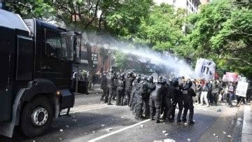 Tras La Marcha Y Los Enfrentamientos Est S Son Las Personas Detenidas