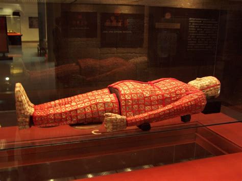 Jade Burial Suits Of The Han Dynasty