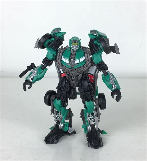 割引クーポン トランスフォーマー Transformers Toys Studio Series 58 Deluxe Class Dark