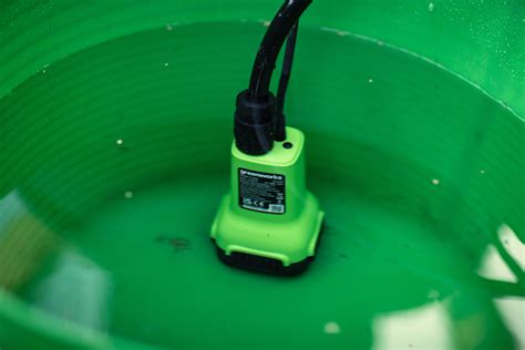 Насос для полива из бочки Greenworks G24SWP, 24v, без АКБ и ЗУ ...