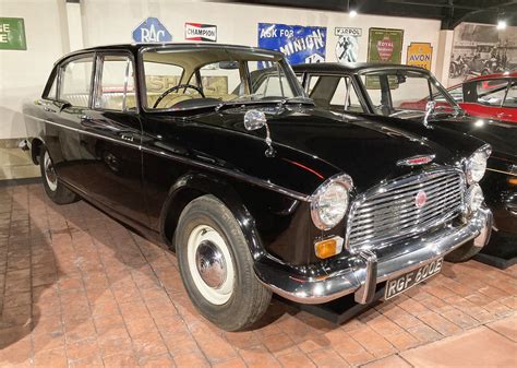 Humber Hawk Humber Hawk Rgf E On Display In T Flickr