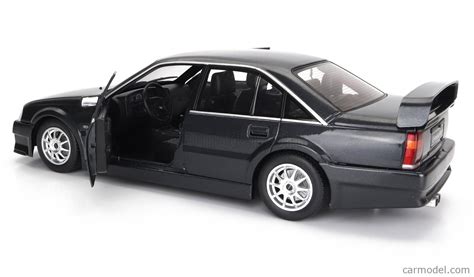 Solido Escala Opel Omega Evo Black