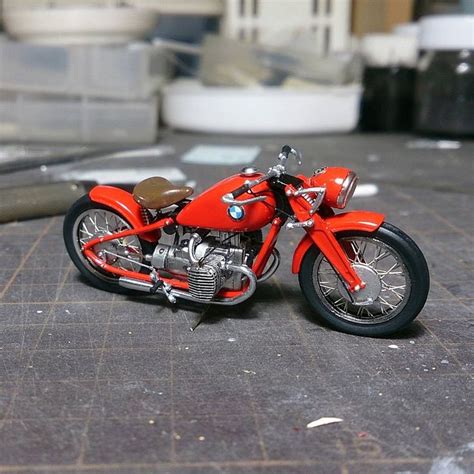 Pin By Rafa Poncho On Modelismo Y Dioramas Motorcycle Model Scale