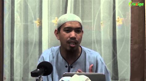 Ustadz Muhammad Rofi I Memberi Bantuan Kepada Musyrikin Untuk