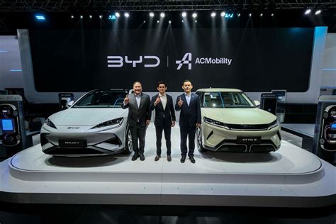 byd charges  mias  biggest exhibit nationwide electrified