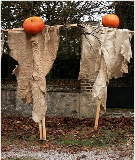 20 Front Yard Halloween Decorations DECOOMO