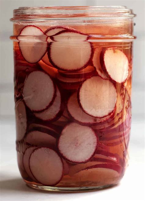 Easy Pickled Radishes Make In Minutes Pinch And Swirl