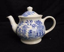 Vintage Sadler Small Teapot Blue Willow Made In England Tea Pots