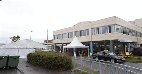 Report finds Covid-19 outbreaks in two Northern Ireland hospitals were ...