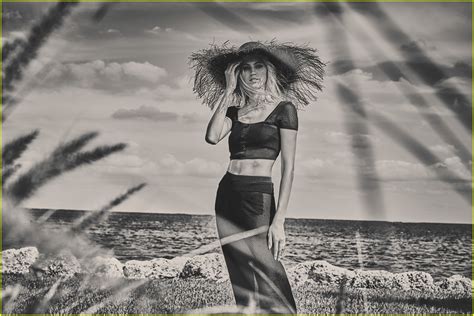 Photo Devon Windsor Swim Collection Bikini 41 Photo 4468661 Just Jared Entertainment News