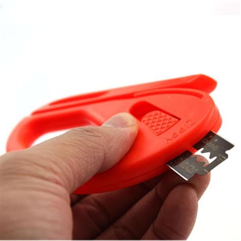 Zippy Vinyl Safety Snitty Cutter Felt Edge Squeegee Scraper Car